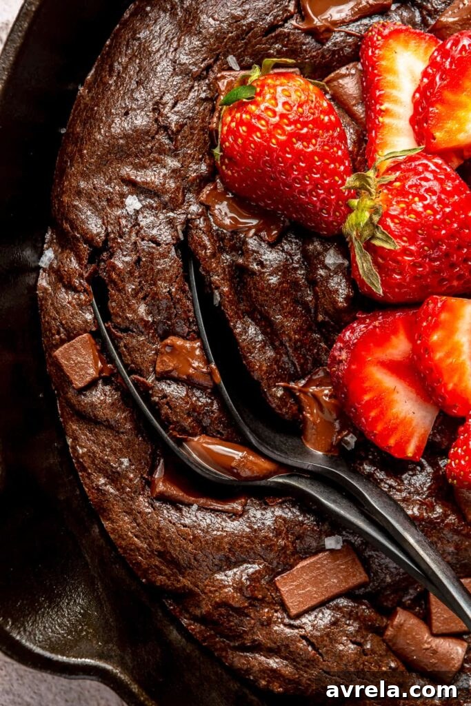 Chocolate Tahini Skillet Cookies: Gooey One-Pan Dessert 3 Close-up of skillet cookie