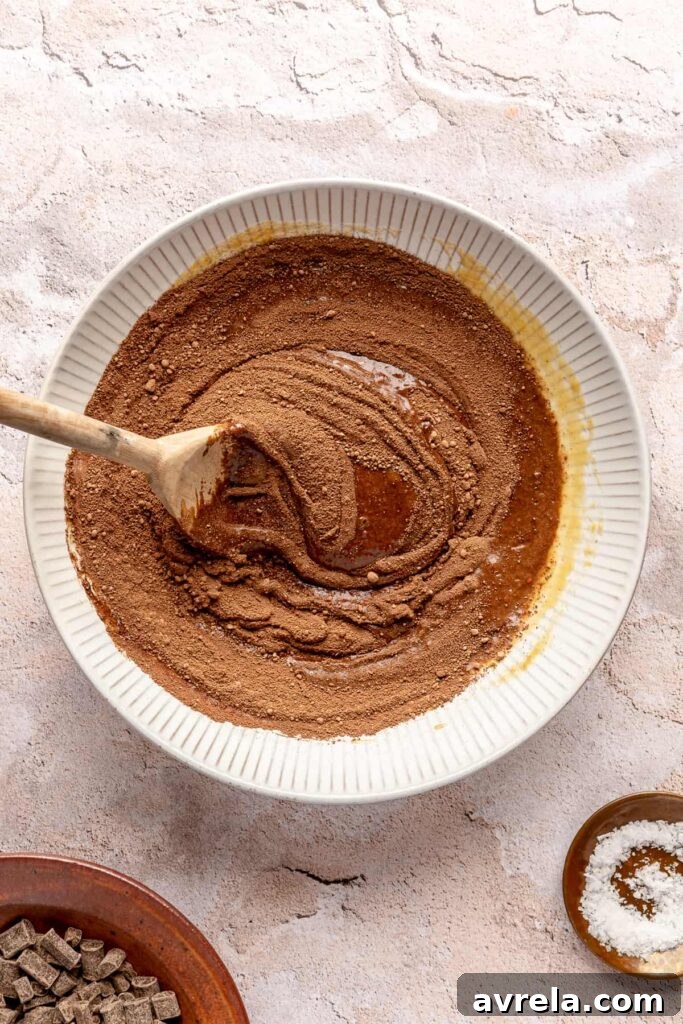 Chocolate Tahini Skillet Cookies: Gooey One-Pan Dessert 8 Baked edges
