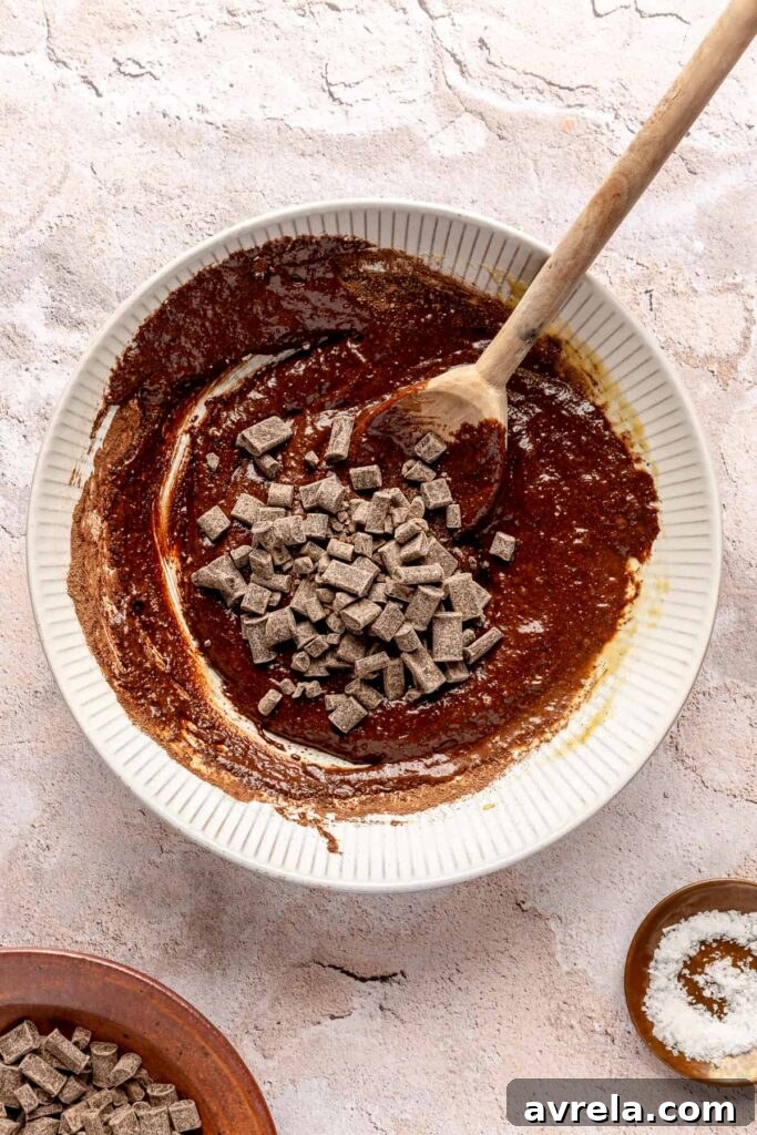 Chocolate Tahini Skillet Cookies: Gooey One-Pan Dessert 9 Serving the skillet