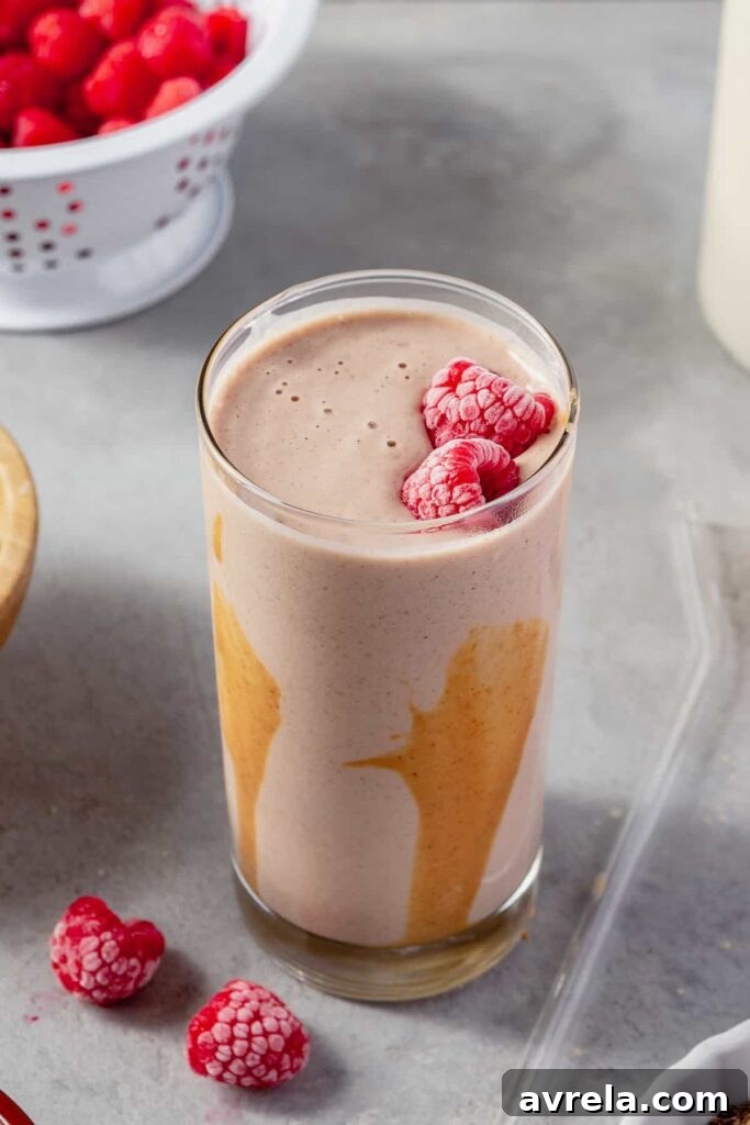 Daily Meal Plan for 100+ Grams of Protein 2 high-protein breakfast smoothie
