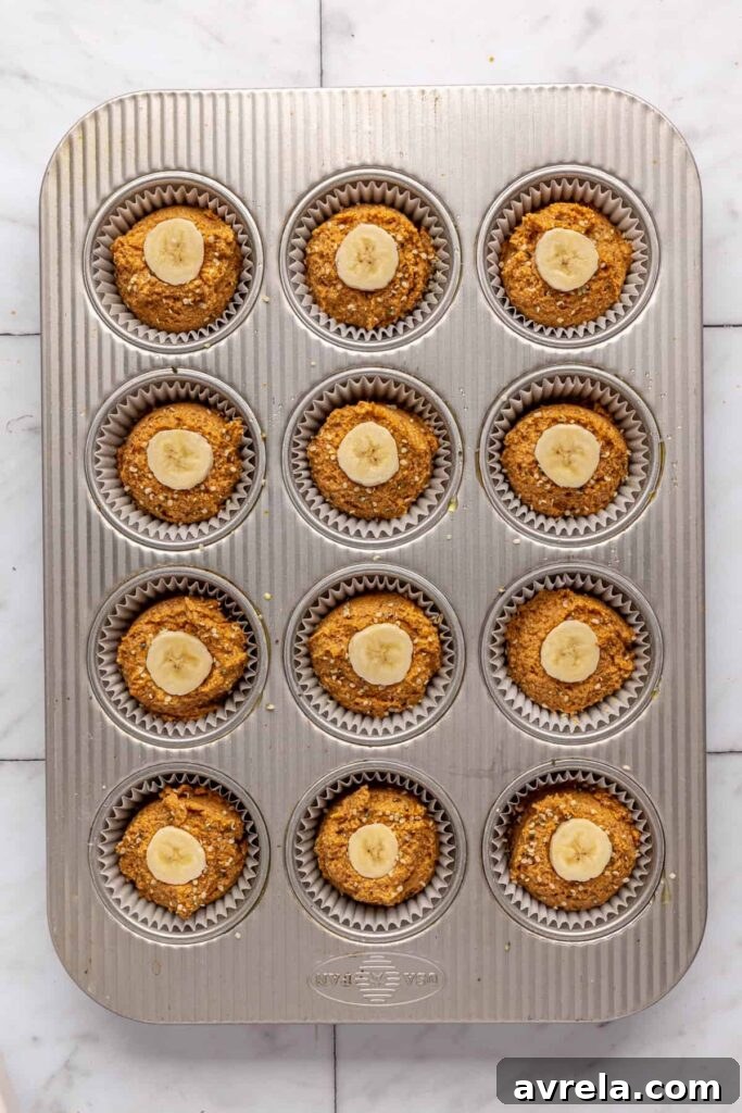 pumpkin muffins for toddlers (no added sugar, healthy recipe)
