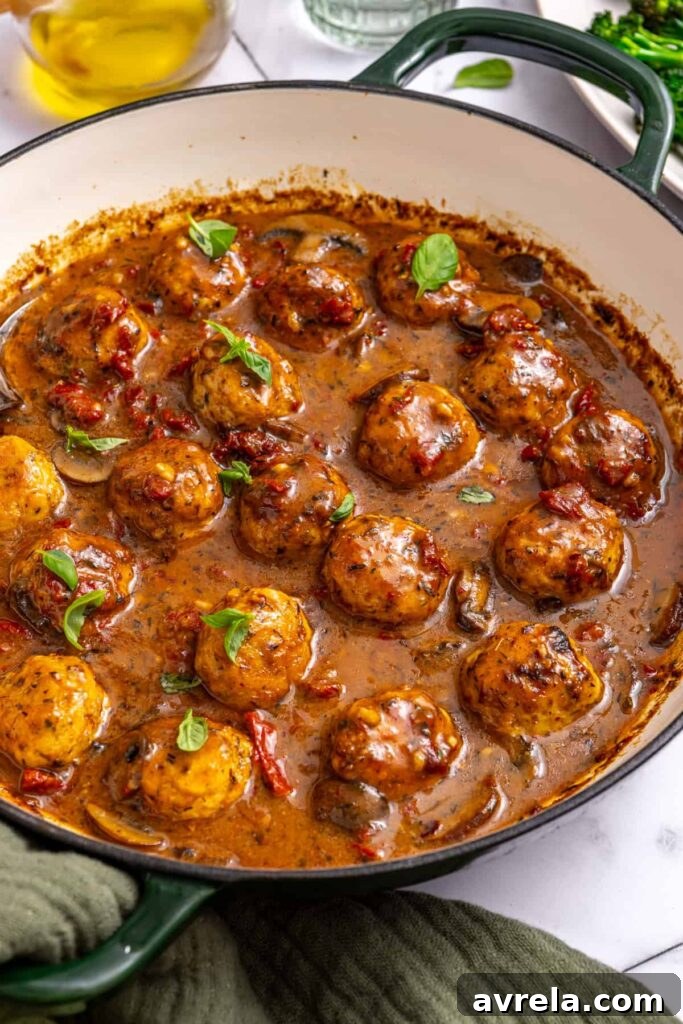 Chicken meatballs in creamy sauce